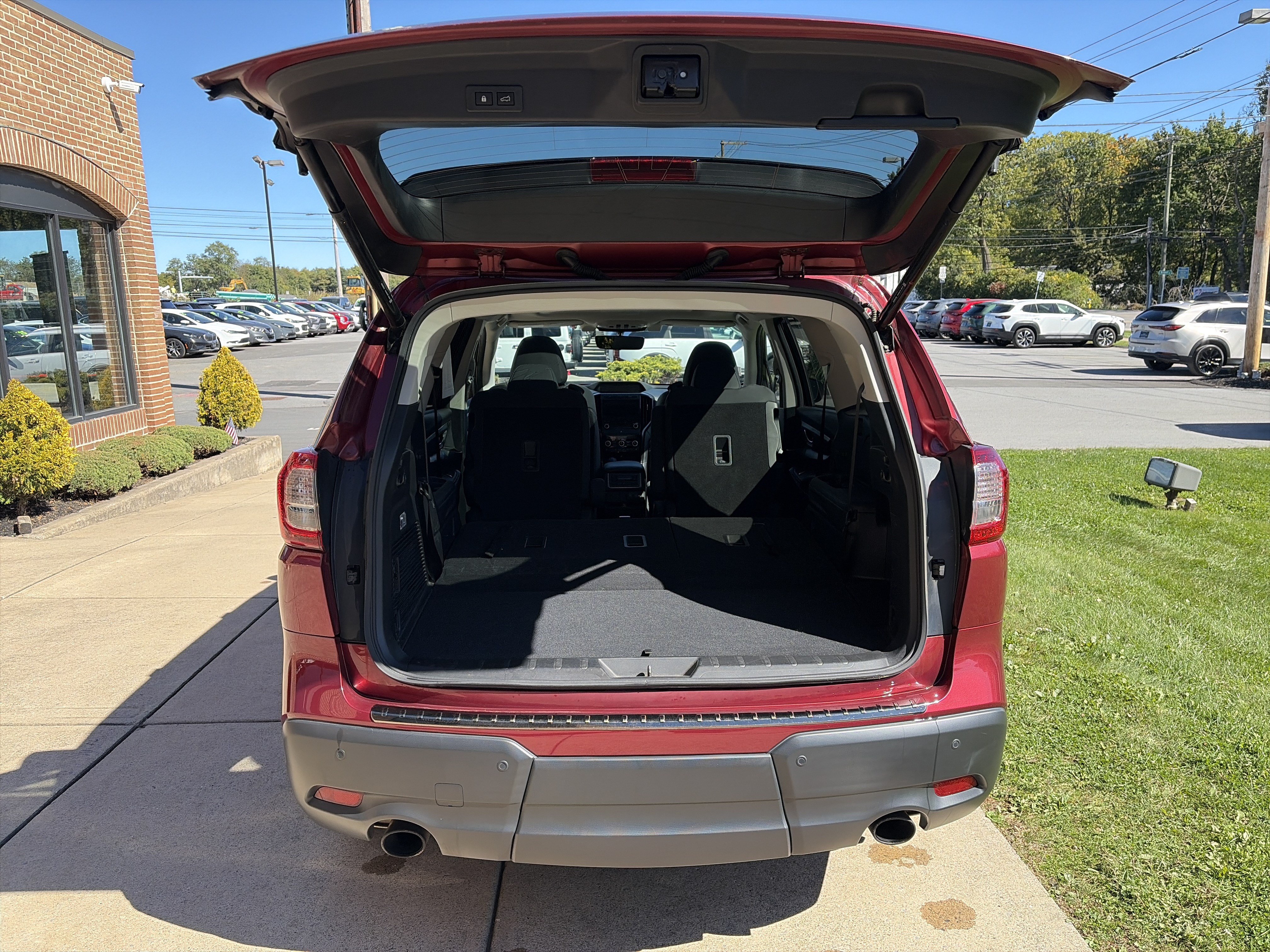 Used 2022 Subaru Ascent Onyx Edition AWD/4WD image 5