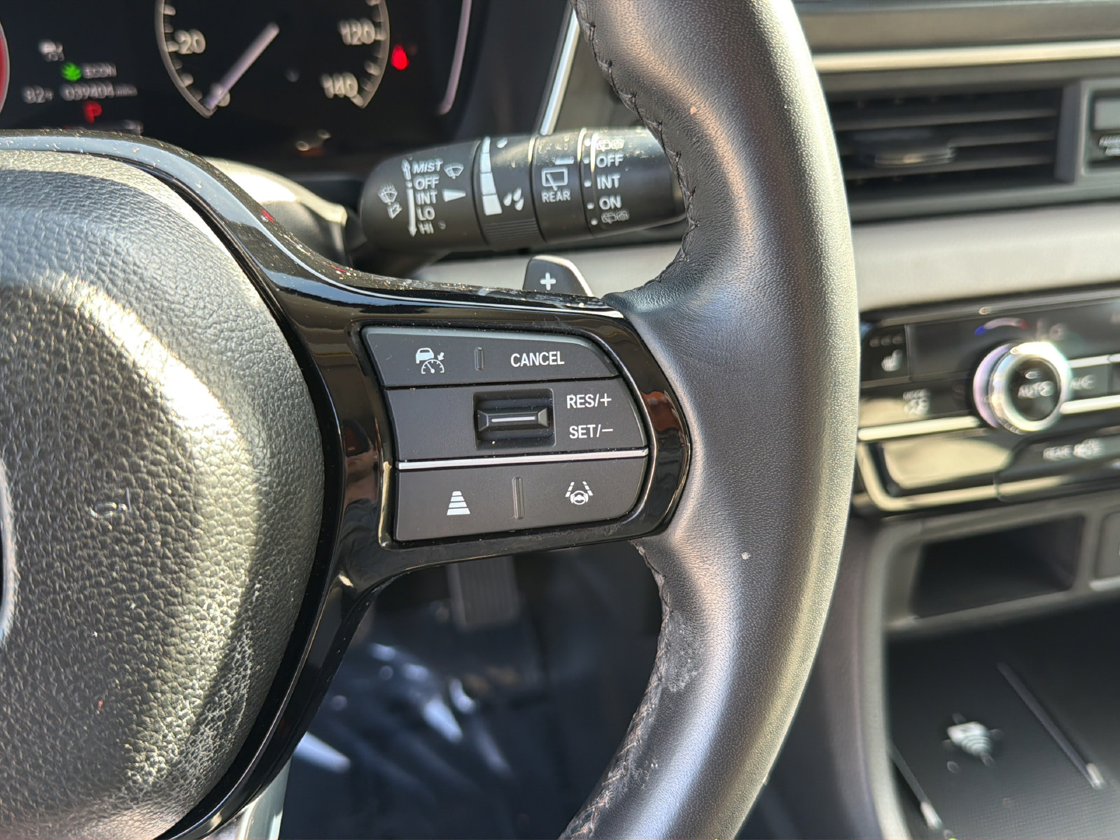 Used 2023 Honda Pilot Touring image 18