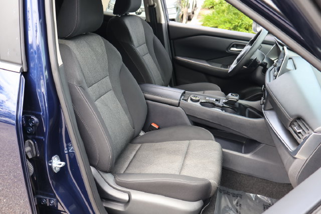 Used 2024 Nissan Rogue SV AWD/4WD image 20