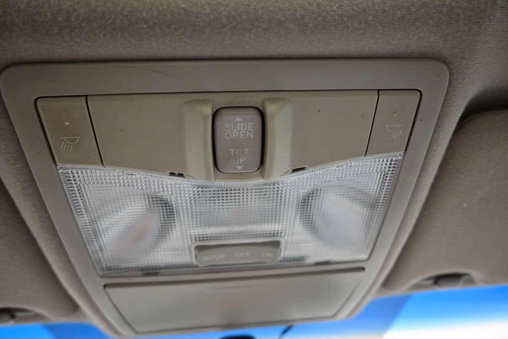 Used 2009 Toyota Avalon FWD image 49