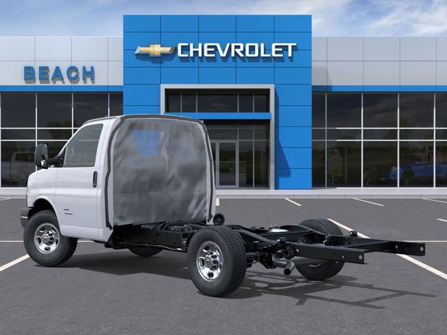New 2025 Chevrolet Express 3500 w/ Power Convenience Package image 3