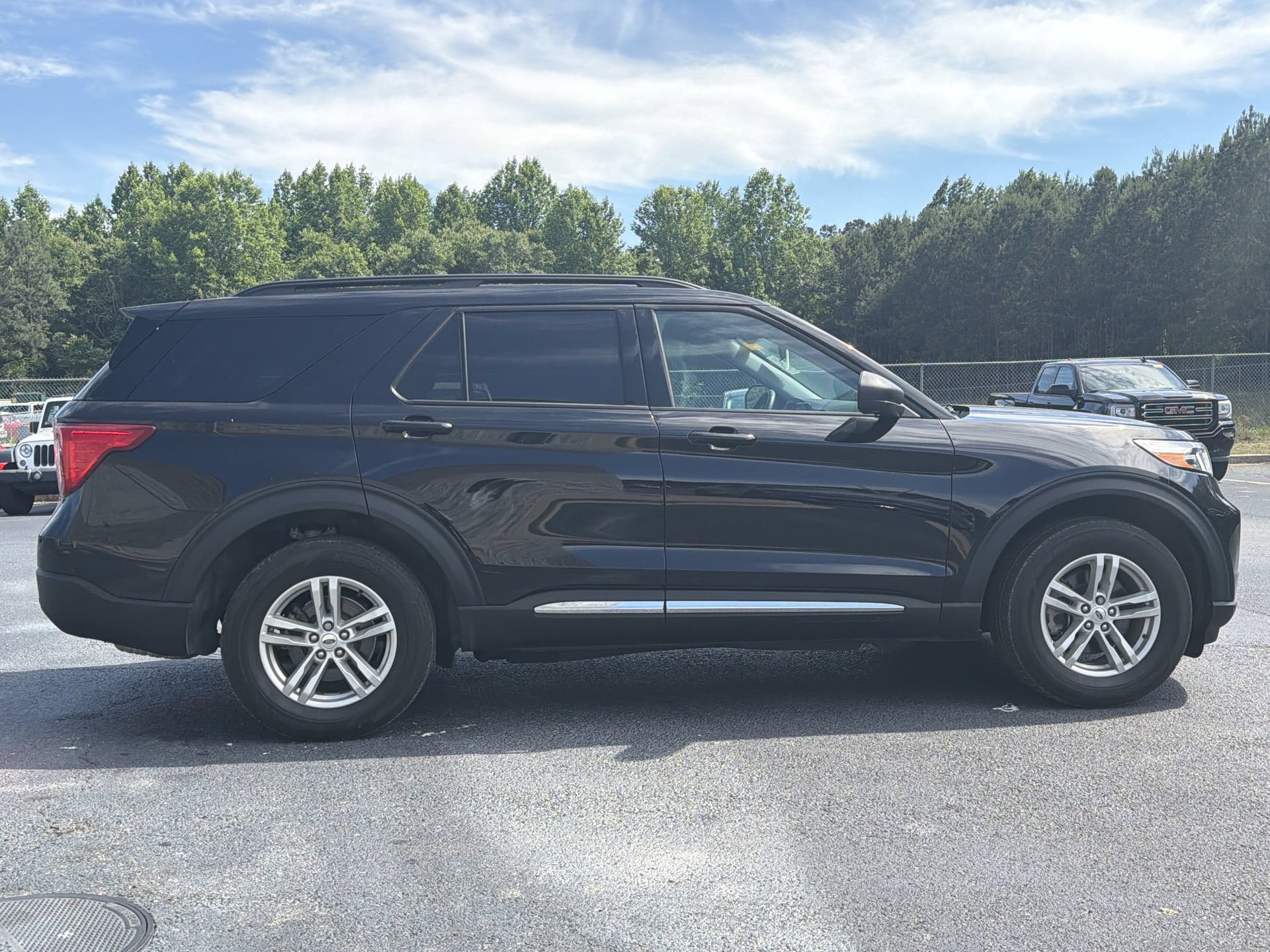 Certified 2023 Ford Explorer XLT AWD/4WD image 20