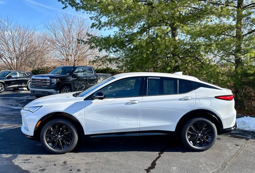 Used 2024 Buick Envista Sport Touring w/ Convenience I Package image 4