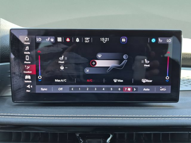 Used 2025 Alfa Romeo Tonale AWD/4WD image 29