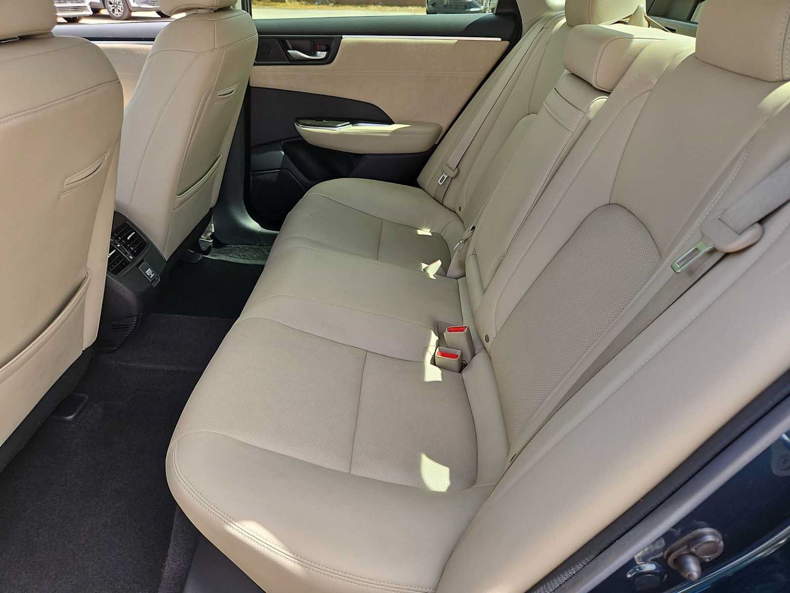 Used 2018 Honda Clarity Touring image 19