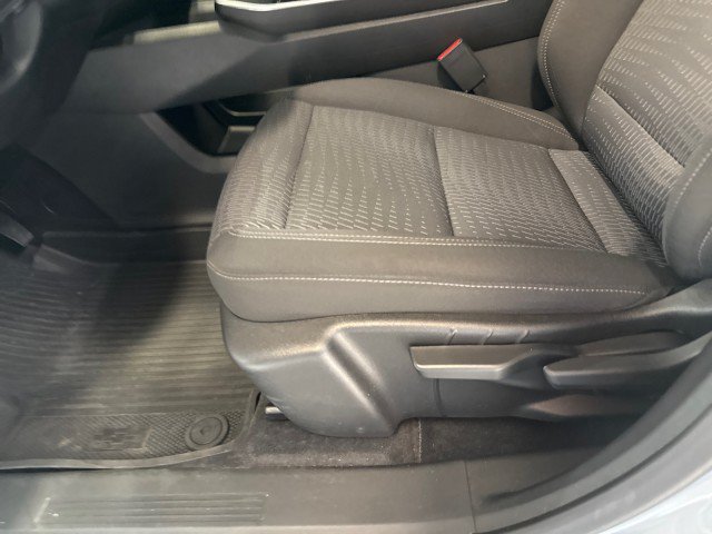 Used 2025 Chevrolet Equinox LT w/ Safety and Technology Package FWD image 16