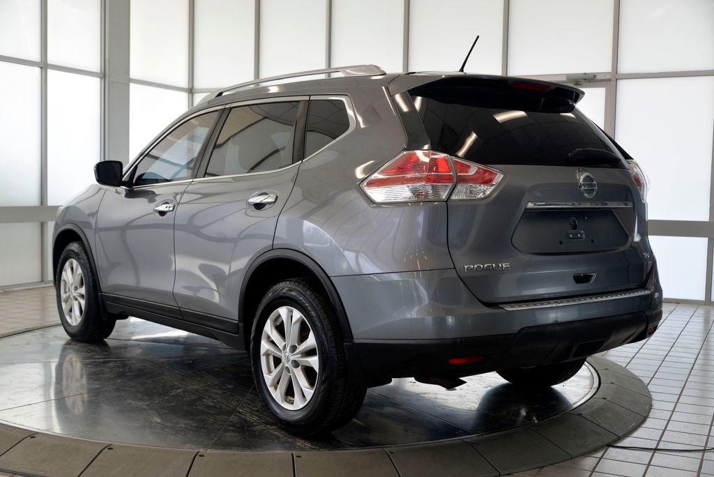 Used 2016 Nissan Rogue SV image 6