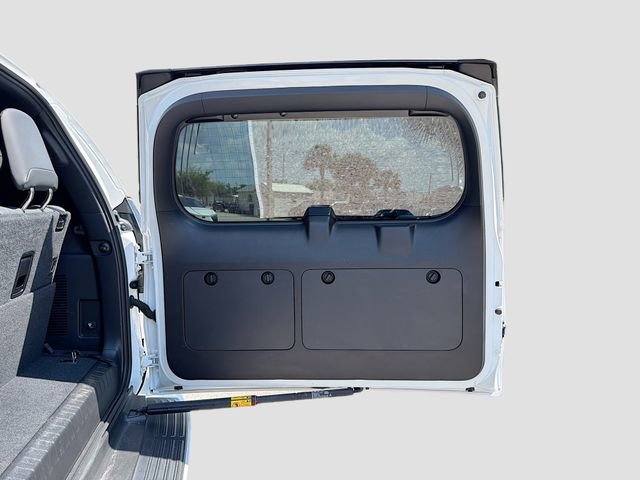 Used 2020 Lexus GX 460 Premium w/ Premium Package image 13