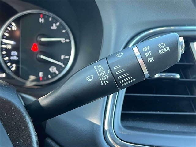 Used 2024 Buick Enclave Premium image 25