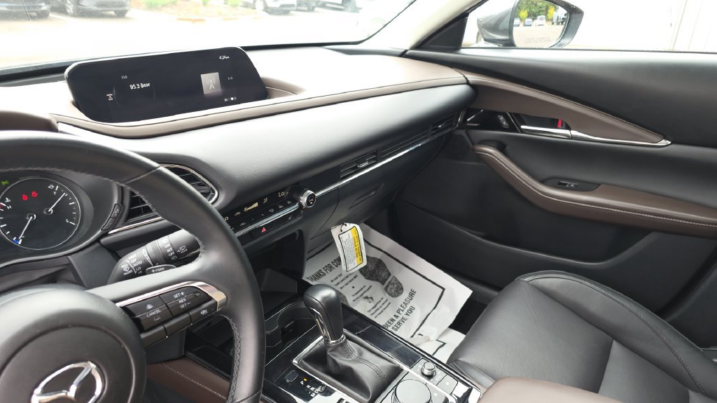 Used 2025 MAZDA CX-30 AWD 2.5 S w/ Premium Package image 21