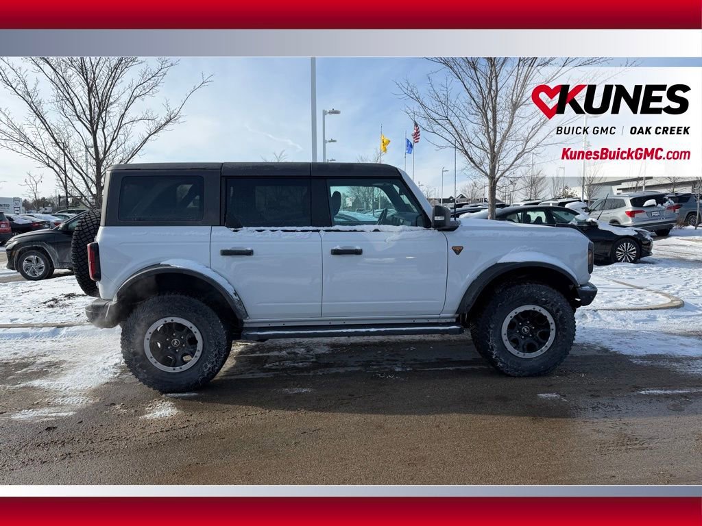 Used 2023 Ford Bronco Badlands w/ Sasquatch Package image 4