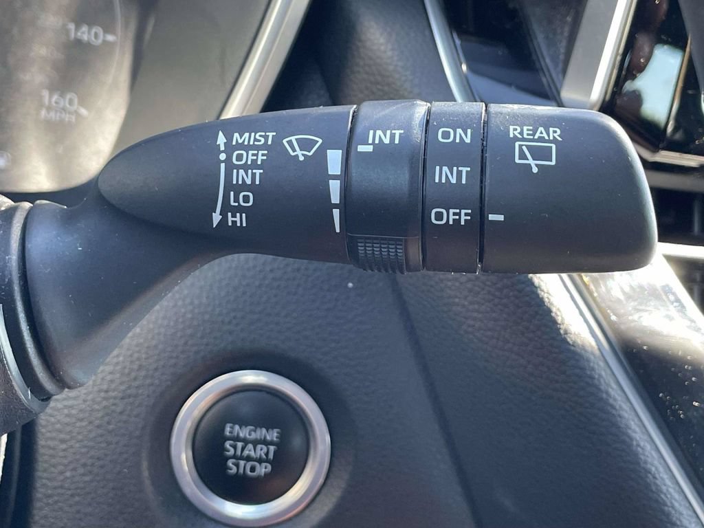 Used 2023 Toyota Corolla SE FWD image 30