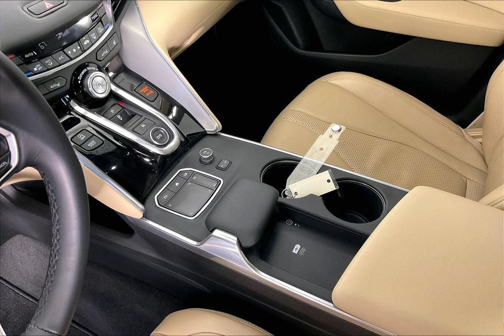 Used 2025 Acura TLX w/ Technology Package FWD image 16