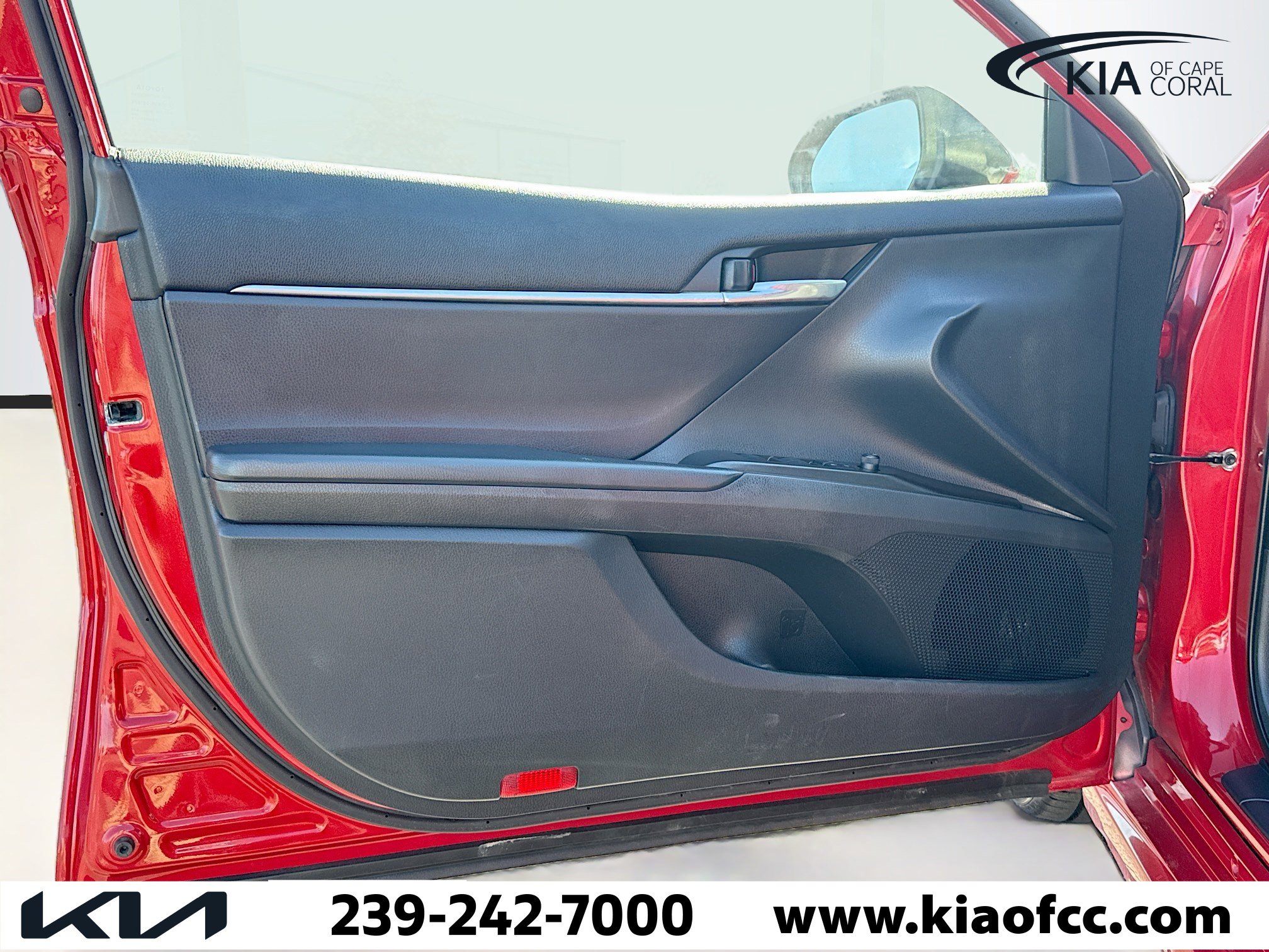 Used 2021 Toyota Camry SE image 20