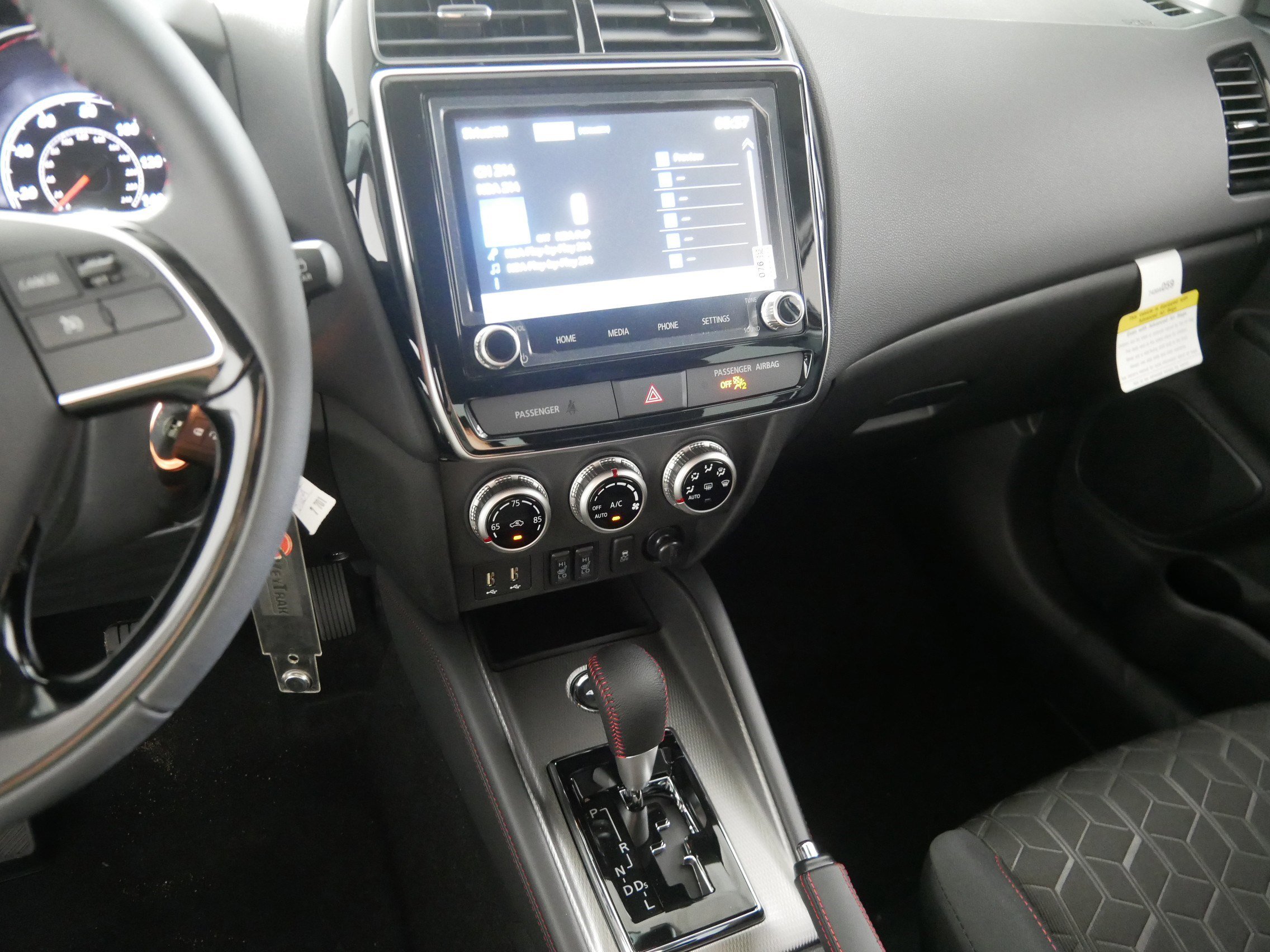 New 2025 Mitsubishi Outlander Sport LE image 5