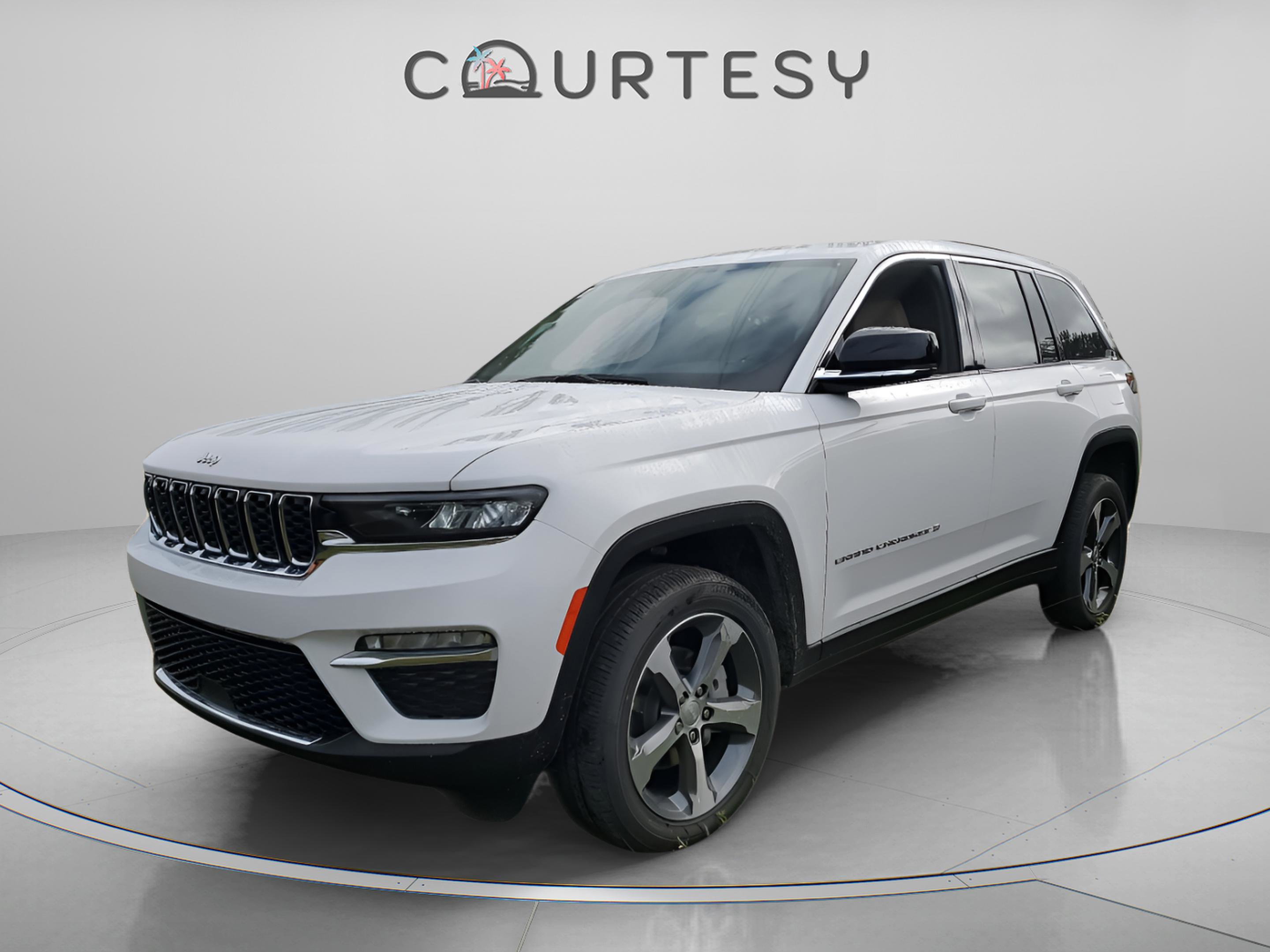 New 2025 Jeep Grand Cherokee Limited image 1