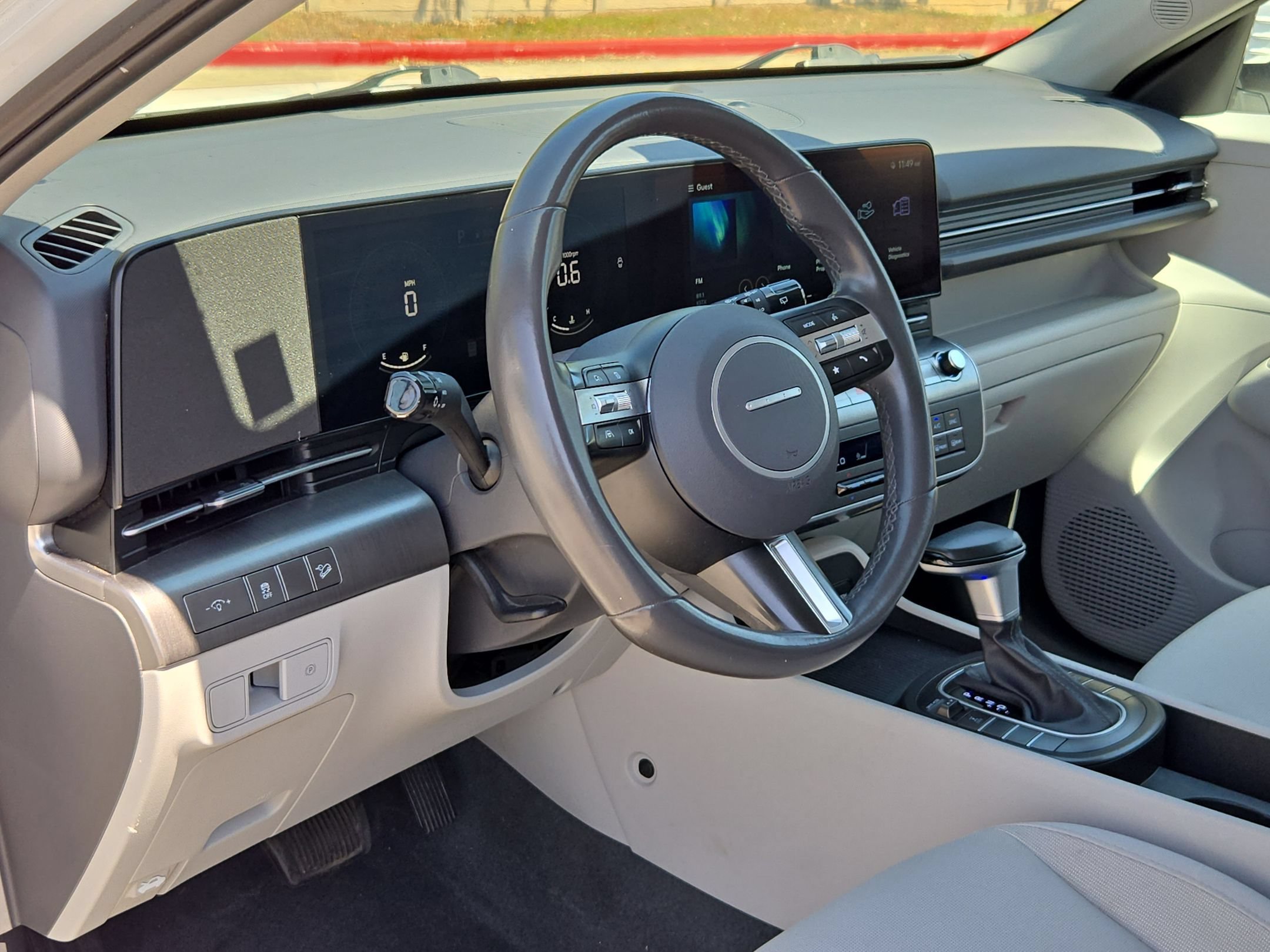 Used 2024 Hyundai Kona SEL AWD/4WD image 12