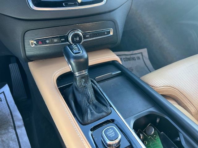 Used 2021 Volvo XC90 T6 Inscription image 15
