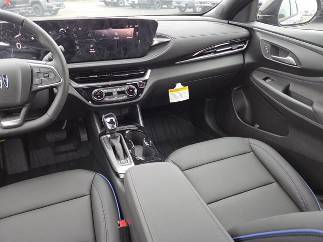 New 2026 Buick Envista Sport Touring w/ Convenience I Package FWD image 32