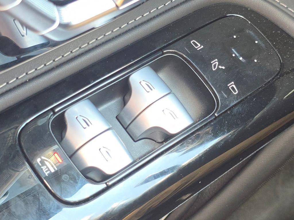 Certified 2024 Mercedes-Benz SL 43 AMG image 24