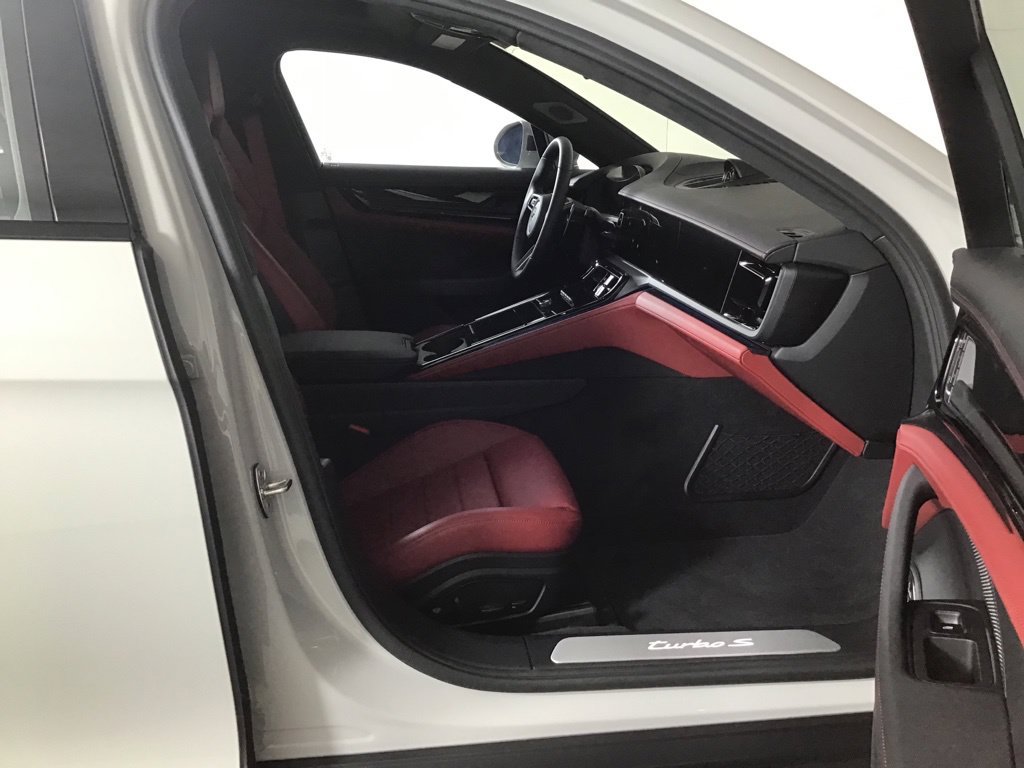 Certified 2026 Porsche Panamera Turbo S AWD/4WD image 21