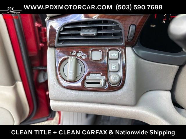 Used 2001 Cadillac De Ville DHS w/ Safety/Security Pkg FWD image 19