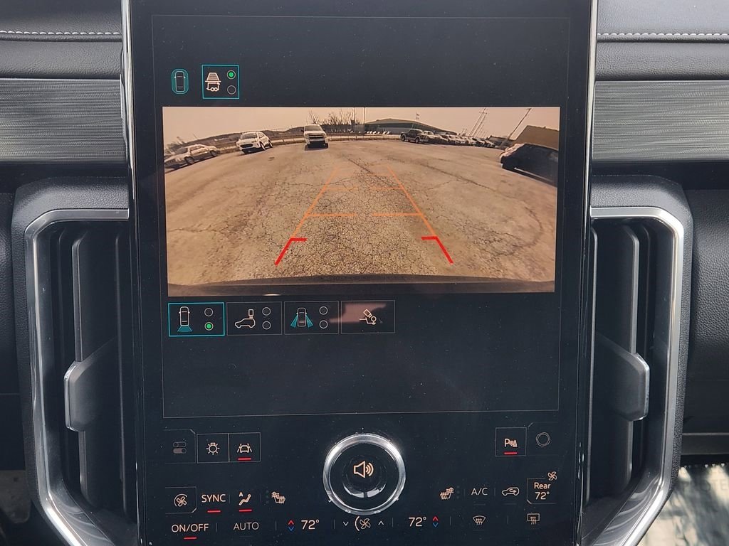 Used 2025 GMC Acadia Elevation FWD image 19