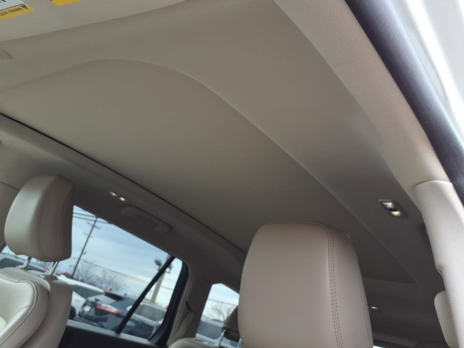 Used 2023 Lincoln Aviator AWD w/ Premium Package image 17