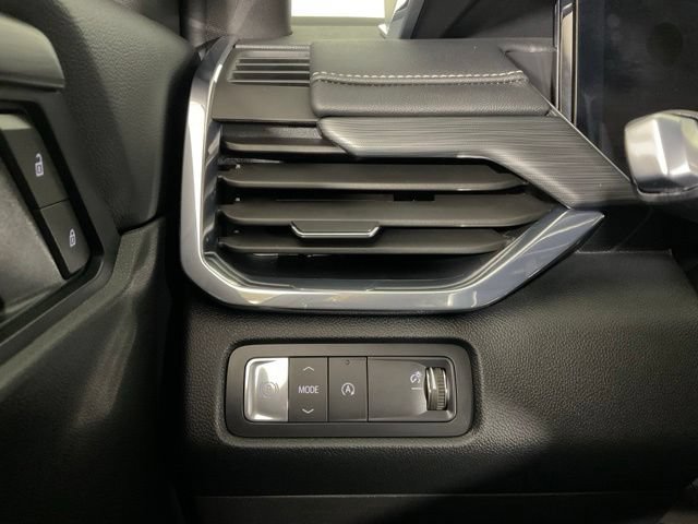 Used 2025 GMC Acadia Elevation w/ Elevation Premium Package FWD image 20