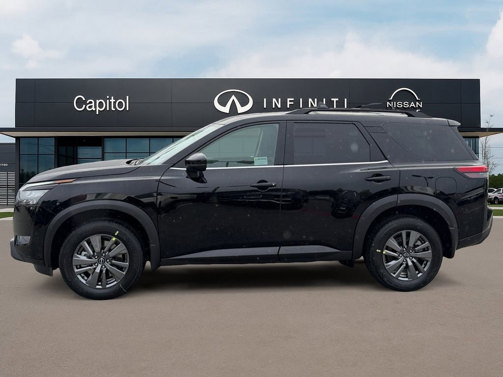 New 2025 Nissan Pathfinder SV image 8