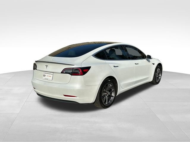 Used 2020 Tesla Model 3 Standard Range Plus image 5