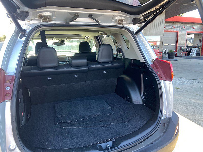 Used 2014 Toyota RAV4 Limited AWD/4WD image 7