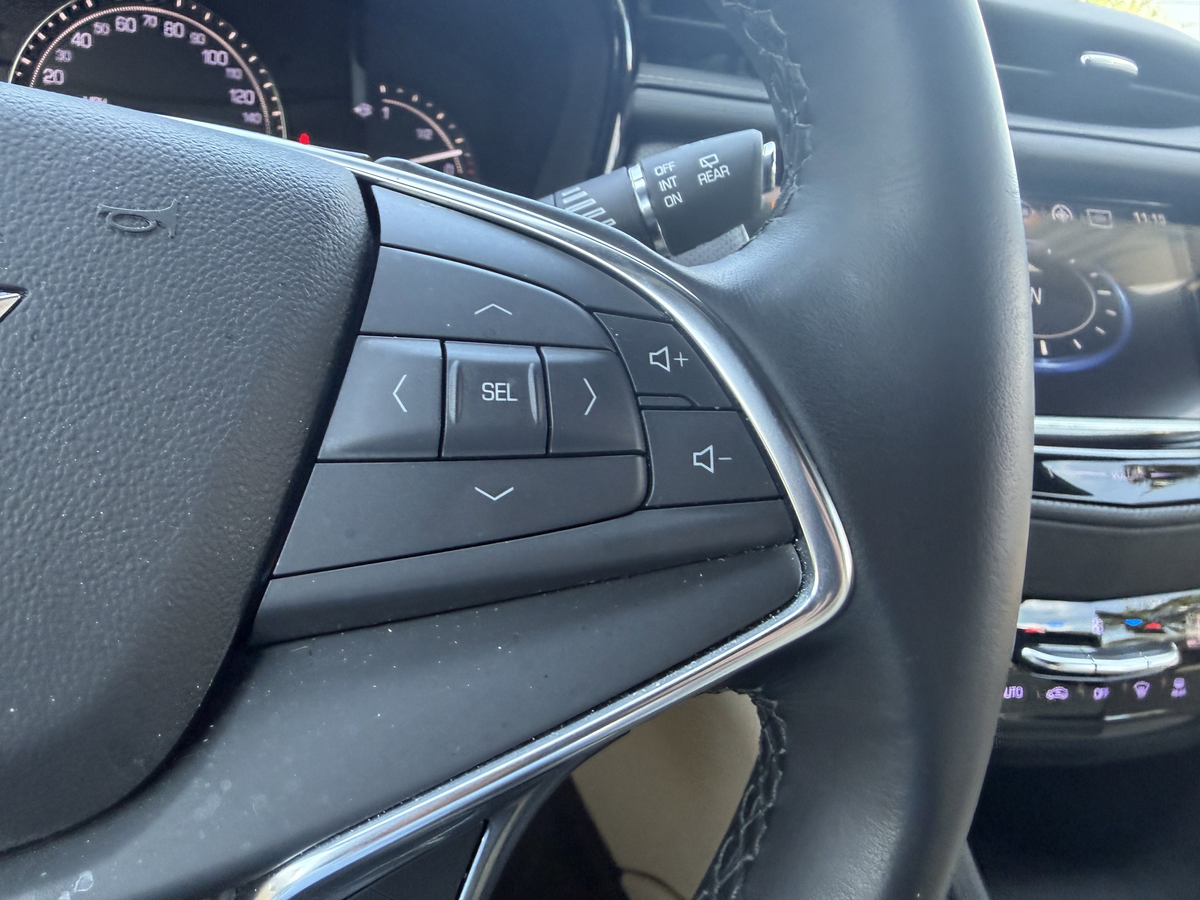 Used 2019 Cadillac XT5 Premium Luxury FWD image 27