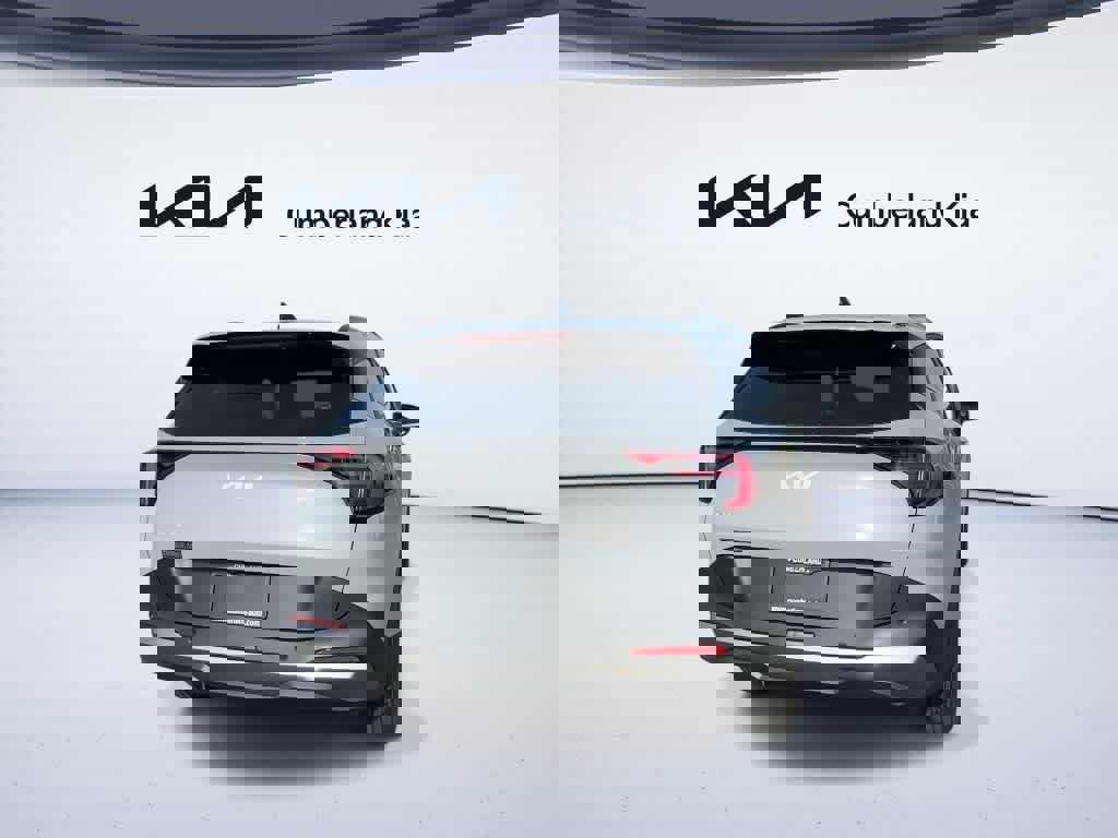 New 2026 Kia Sportage EX image 7