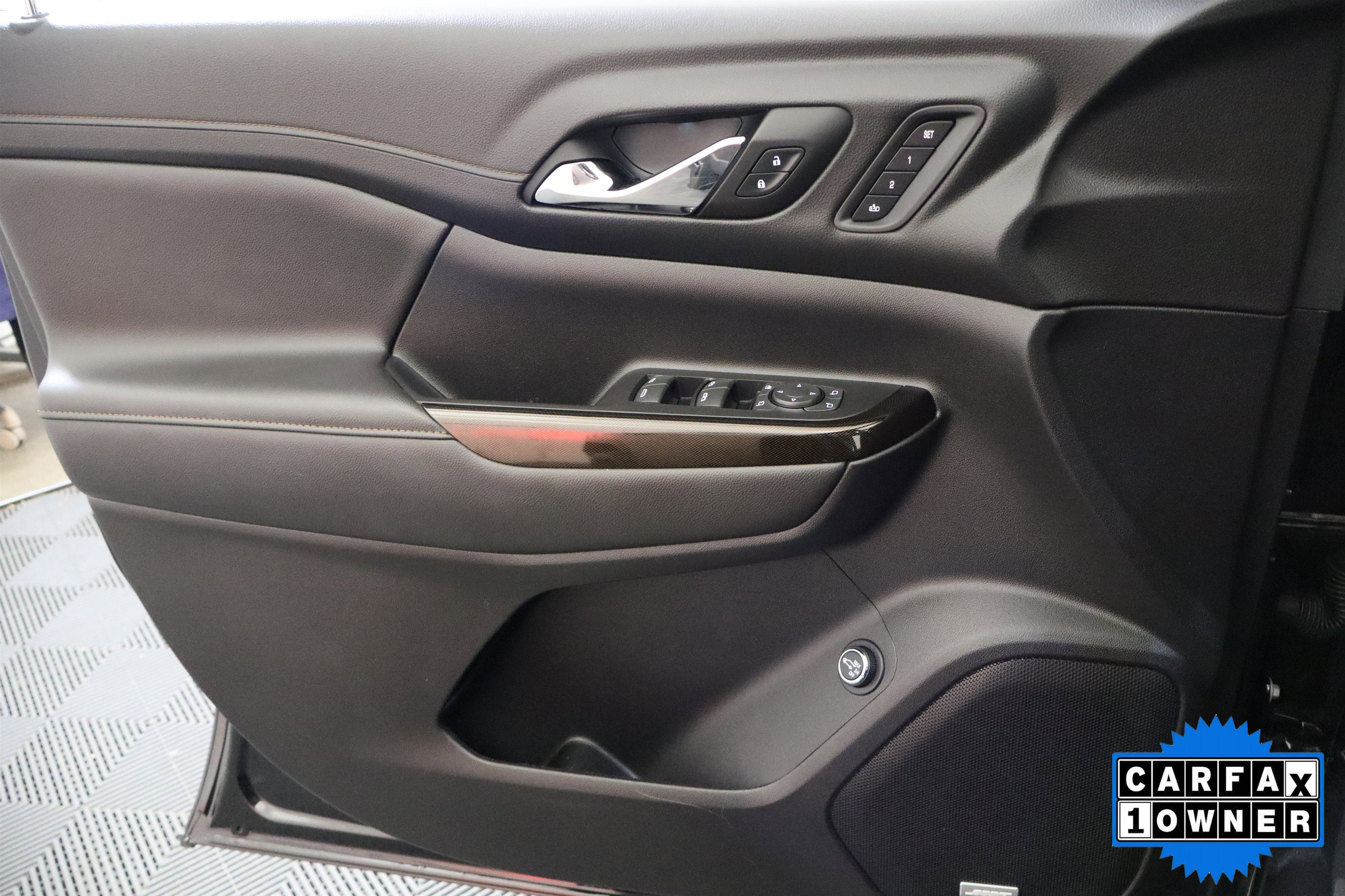 Used 2023 GMC Acadia AT4 w/ Technology Package image 36