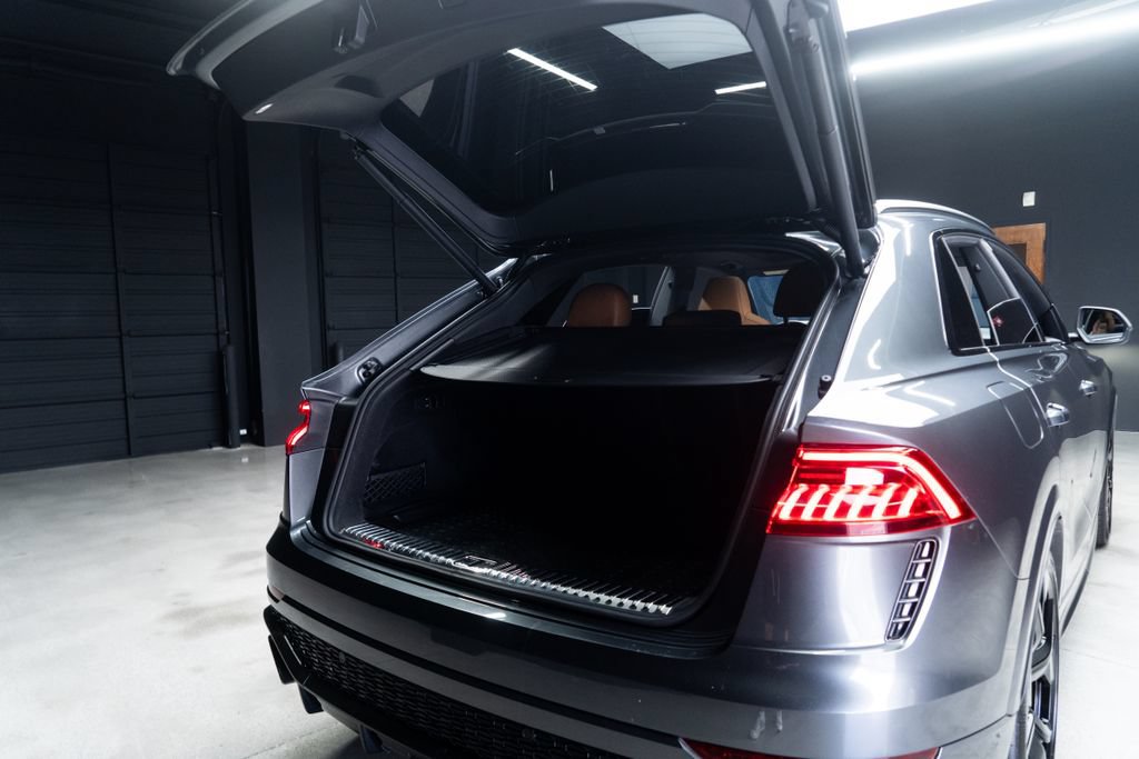 Used 2021 Audi RS Q8 w/ Carbon Optic Package AWD/4WD image 40