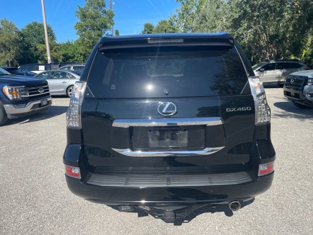 Used 2017 Lexus GX 460 Premium AWD/4WD image 3