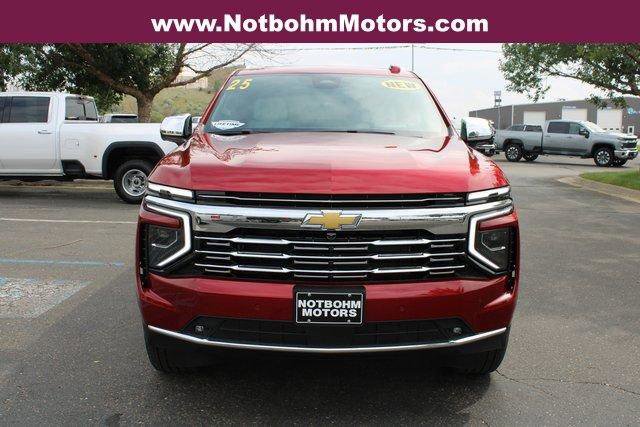 New 2025 Chevrolet Suburban Premier image 4