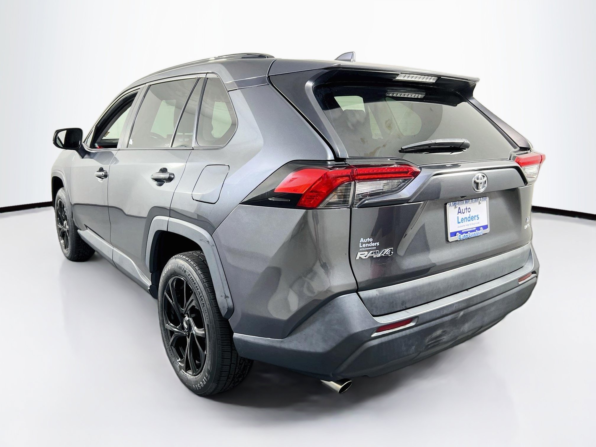 Used 2021 Toyota RAV4 LE w/ Carpet Mat Package (TMS) AWD/4WD image 7