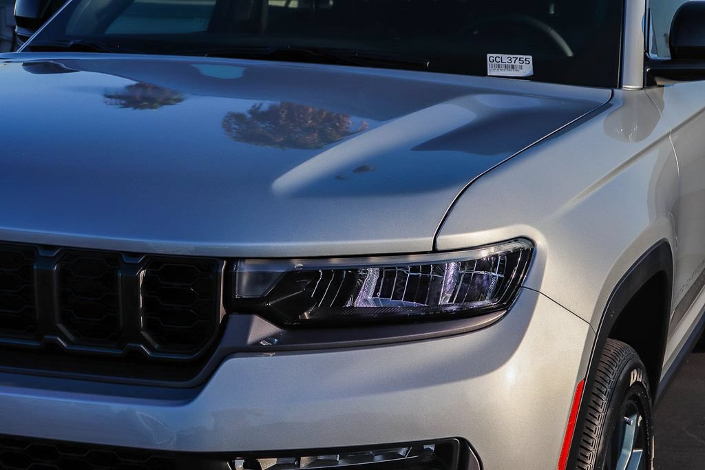 New 2026 Jeep Grand Cherokee L Limited AWD/4WD image 5