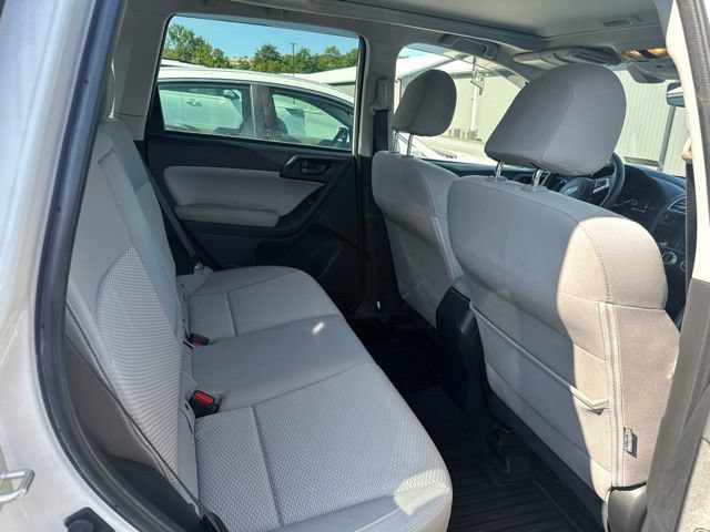 Used 2018 Subaru Forester 2.5i Premium AWD/4WD image 5