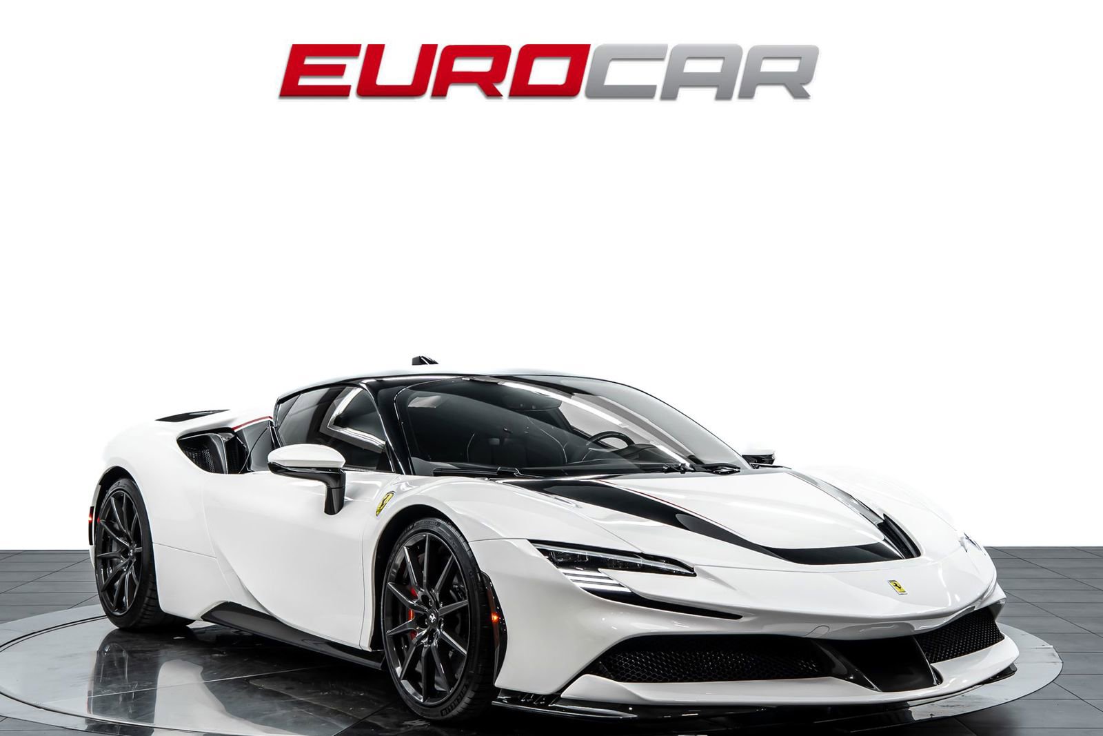 Used 2021 Ferrari SF90 Stradale AWD/4WD image 7