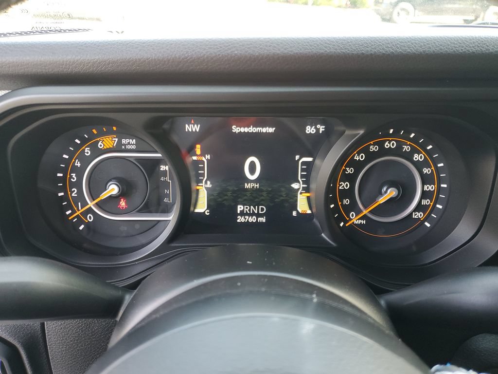 Used 2025 Jeep Wrangler Sport AWD/4WD image 18