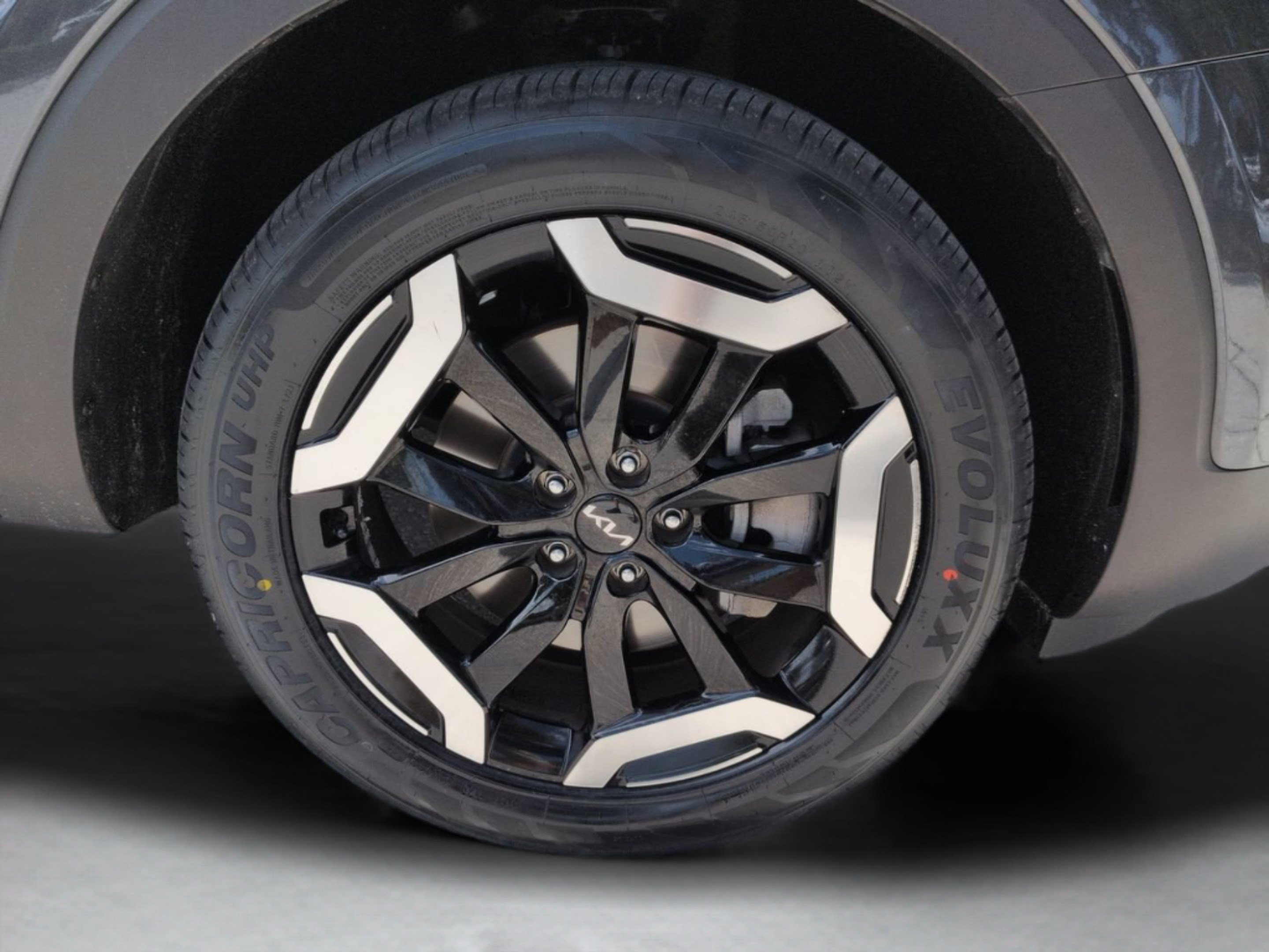 Used 2023 Kia Telluride S w/ S Sunroof Package FWD image 12