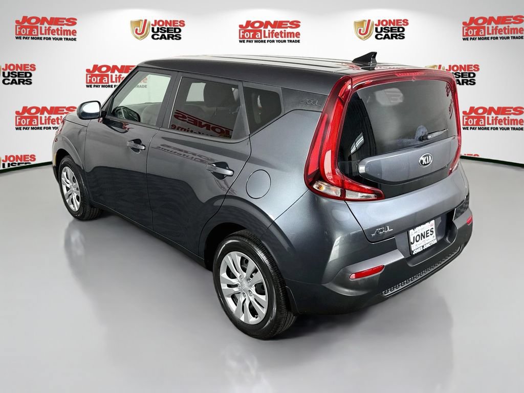 Used 2020 Kia Soul LX FWD image 2