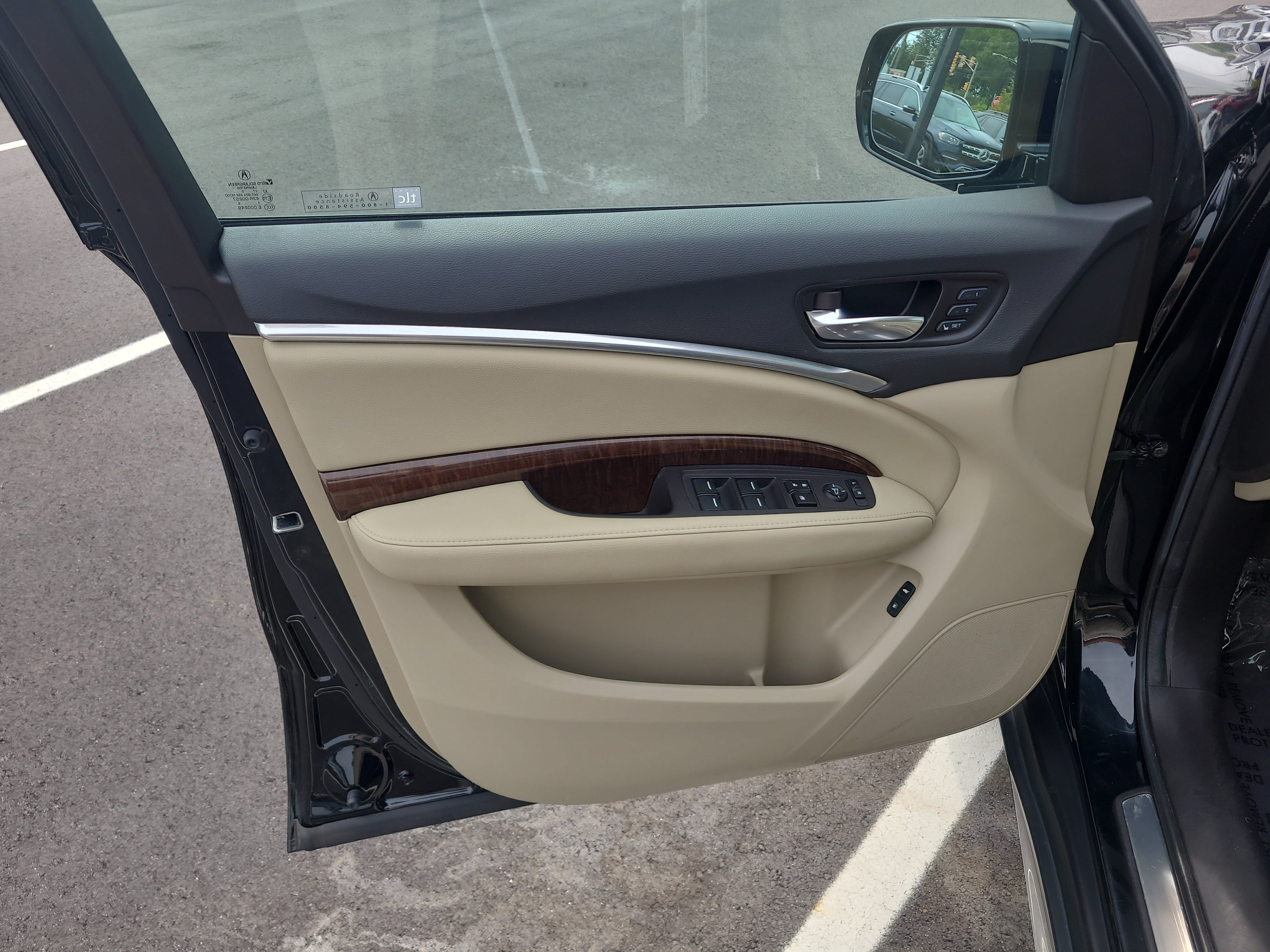 Used 2020 Acura MDX SH-AWD image 14