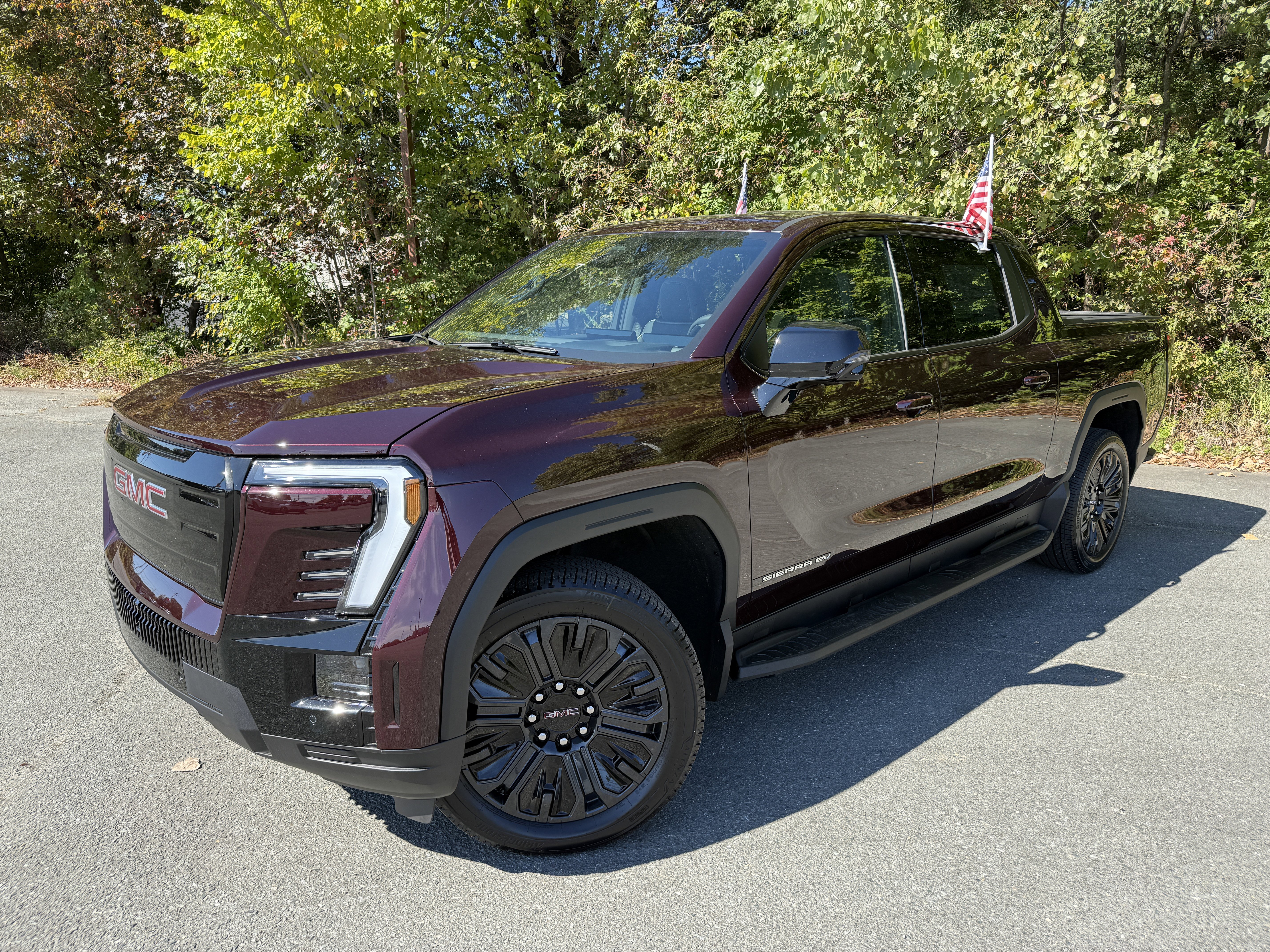New 2026 GMC Sierra EV Elevation w/ Premium Package image 9