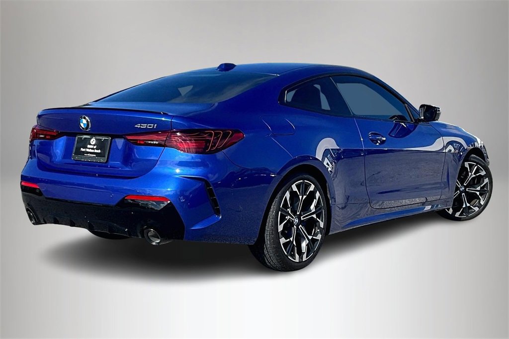 Used 2025 BMW 430i 430i w/ M Sport Package image 5