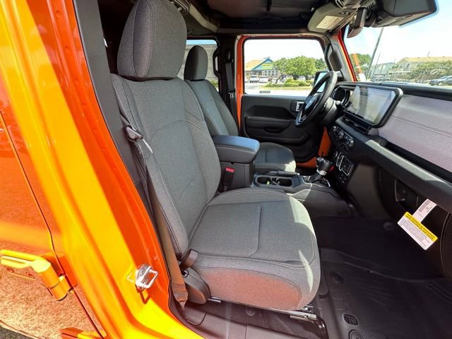 New 2025 Jeep Gladiator Sport AWD/4WD image 11