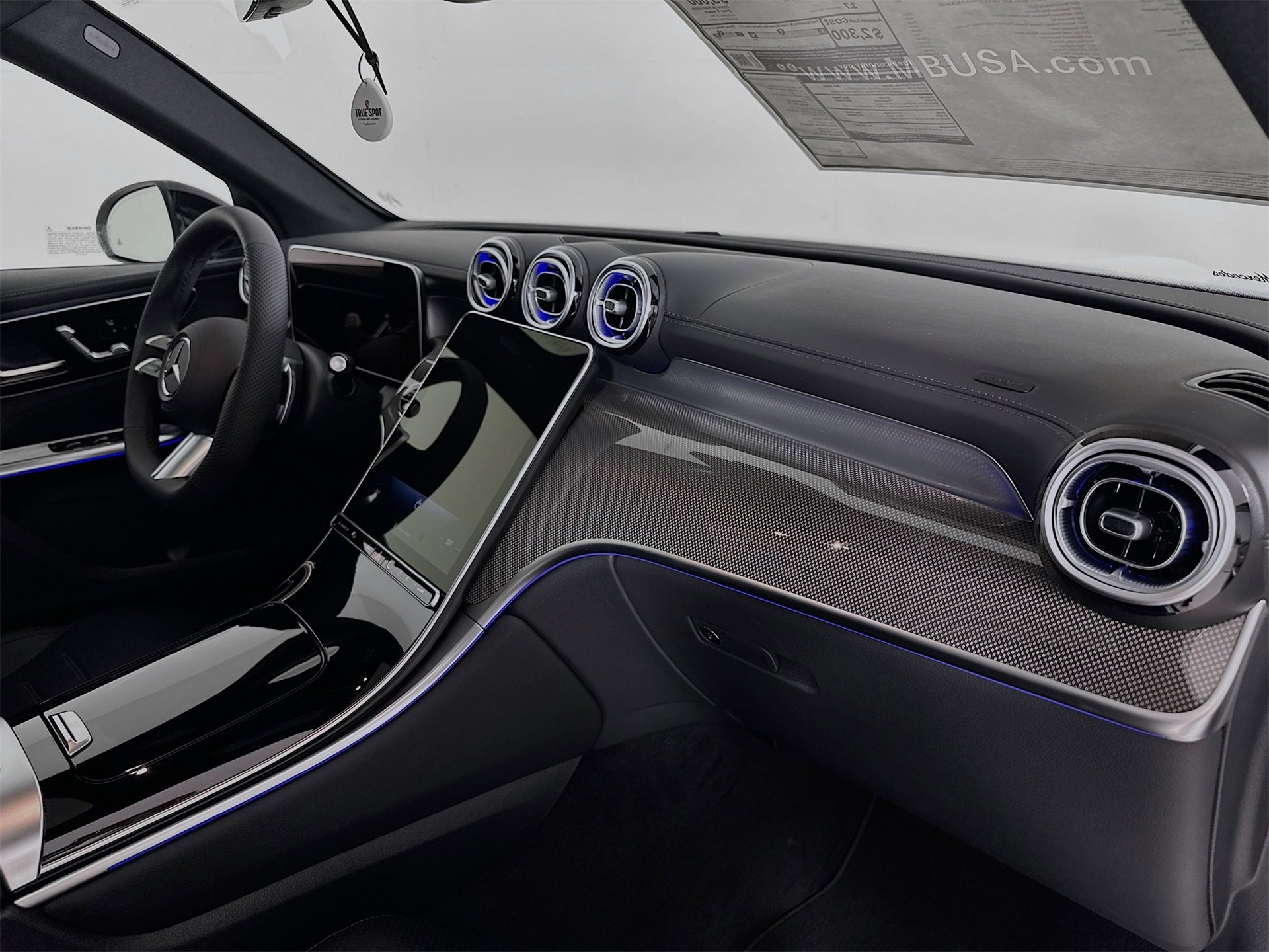 New 2026 Mercedes-Benz GLC 300 GLC 300 image 32